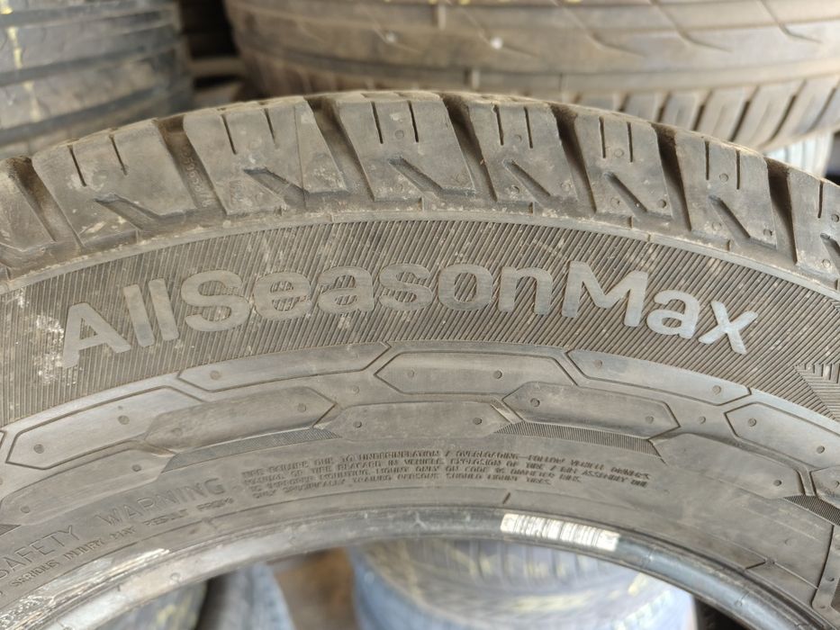 235/65R16C 115/113R Uniroyal AllSeasonMax       L631/200B