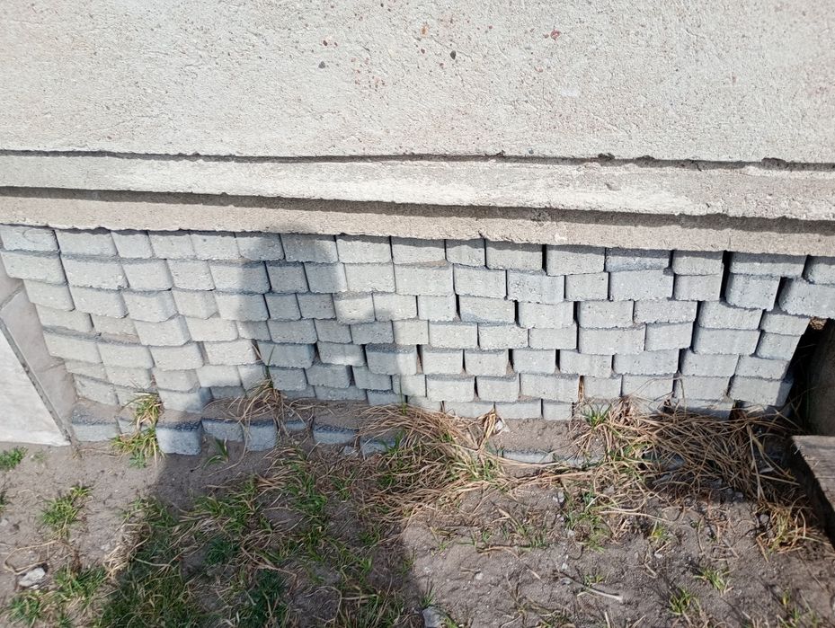 Sprzedam kostkę brukową