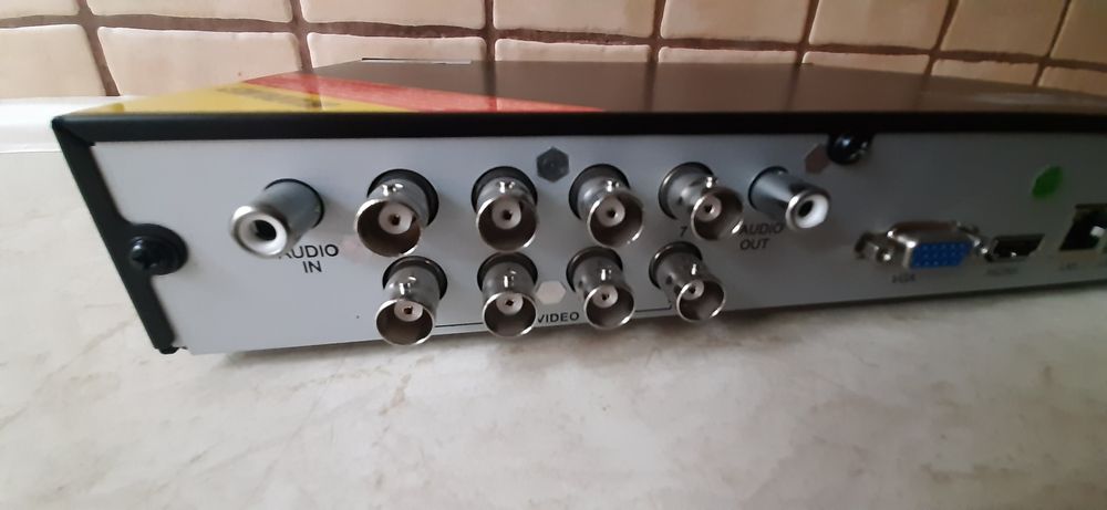 Rejestrator SA-8200AHD-2L