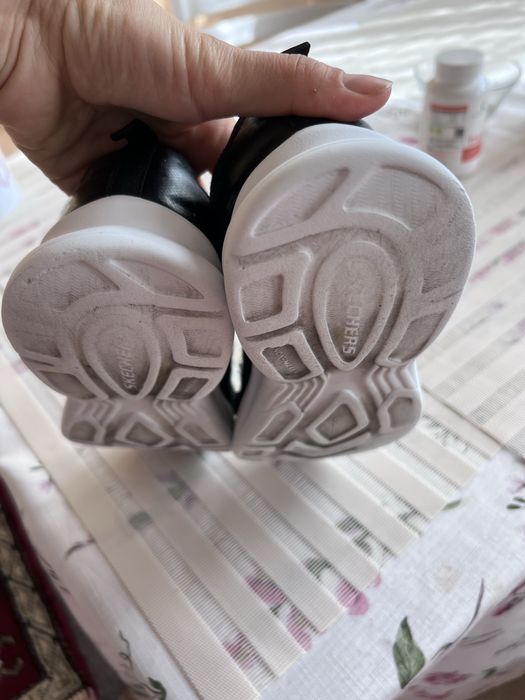 Кросівки Skechers 36 р