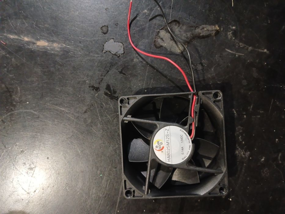 Вентилятор для комп'ютерів