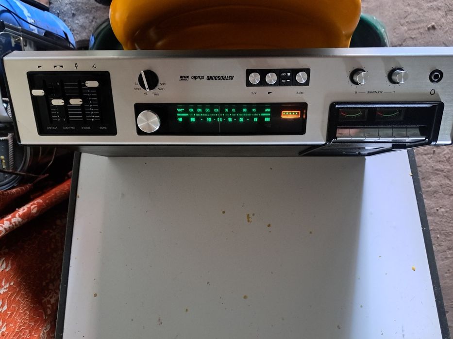 Radiomagnetofon  ASTROSOUND STUDIO