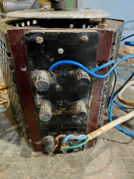 ЛАТР- 8А  проверен