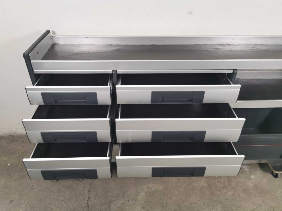 Zabudowa serwisowa warsztatowa regał samochodowy serwis SZUFLADY BOTT