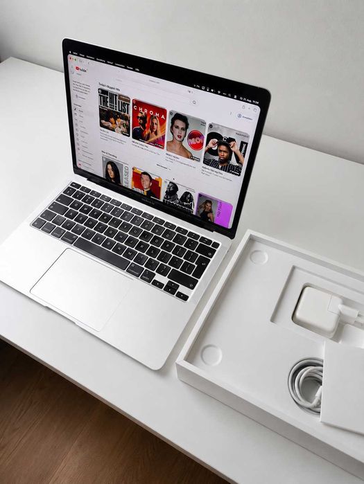 512 GB! MacBook Air M1 8GB RAM Zadbany w pełni sprawny, duża pamięć