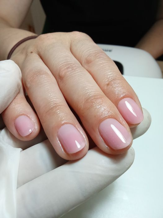 Serviços de manicure e pedicure