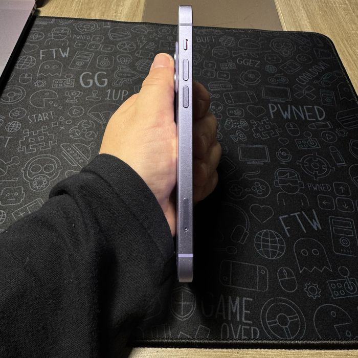 Apple iPhone 12  64Gb