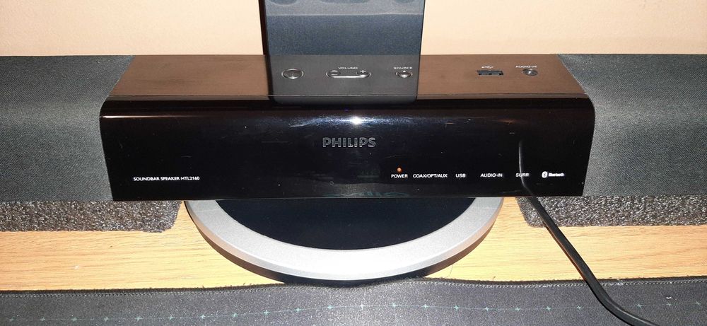 Philips Soundbar Bombastyczny! Woofer, pilot. Polecam koneserom,