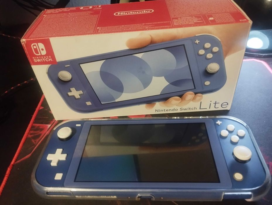 Nintendo Switch LITE Desbloqueada 256G