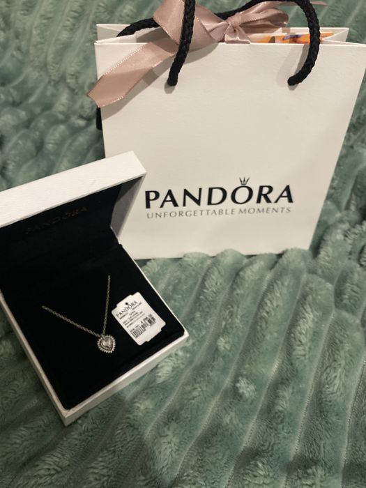 Продам кулон Pandora