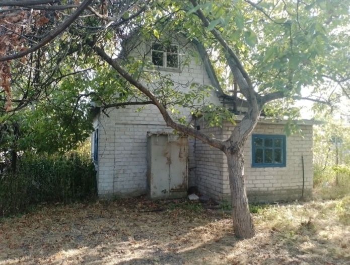 Продам дачу бiля води за Власiвкою,за "Королiвським смаком",дорога Кременчук -Свiтловодськ