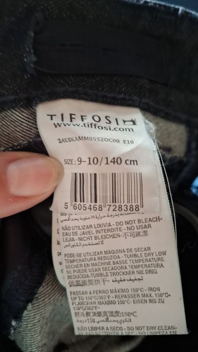 Продам нові фірмові джинси Tiffosi на зріст 140