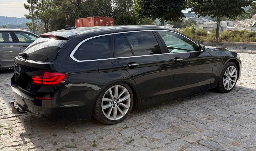 Espelho Retrovisor Direito BMW 520D F11 Pack M