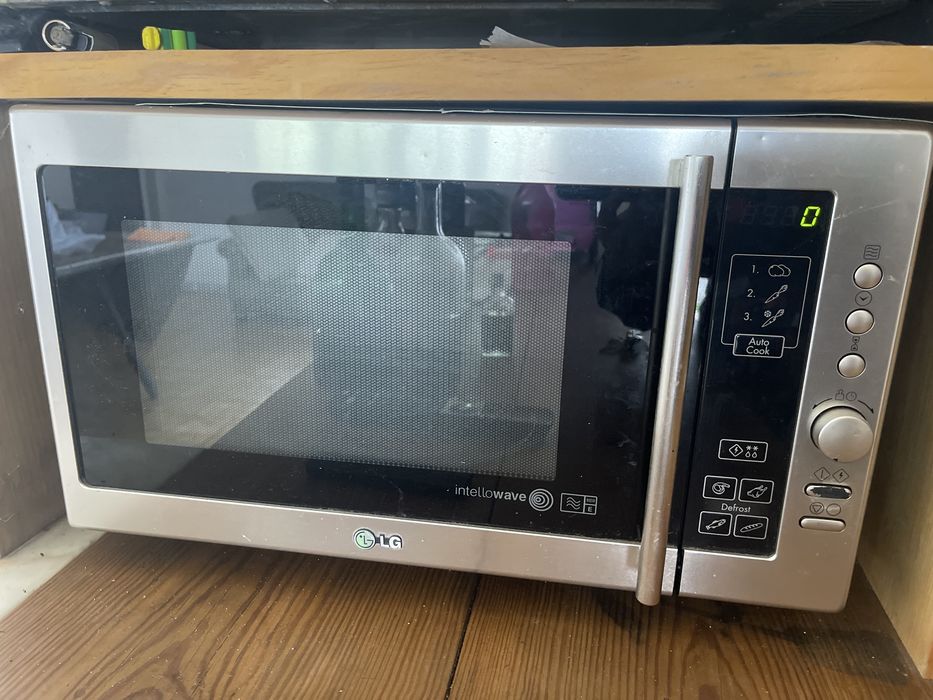 Micro ondas LG inox/preto