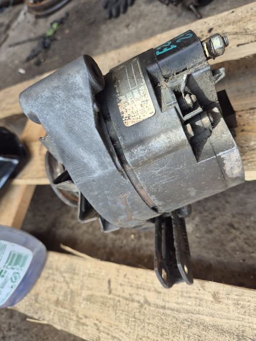 Alternator Bmw 5 E28 E30 M51  2.4d Td