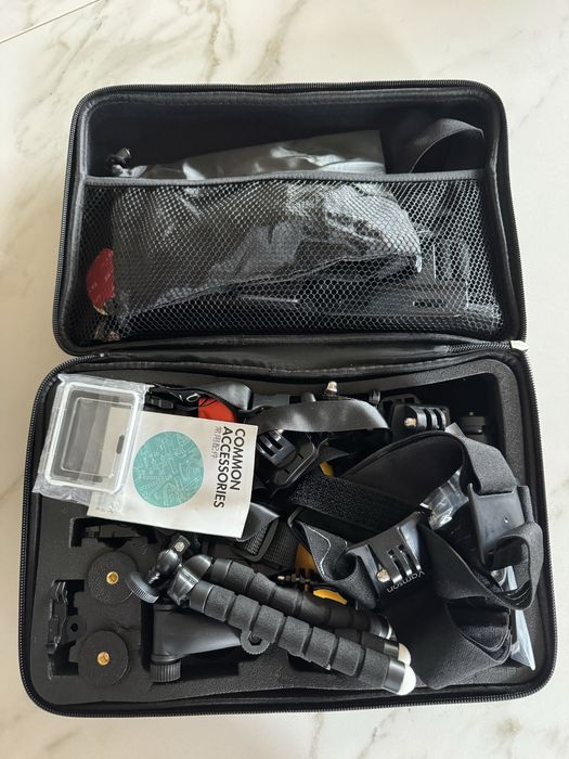 GoPro Hero 4 + Mega Kit de Acessórios