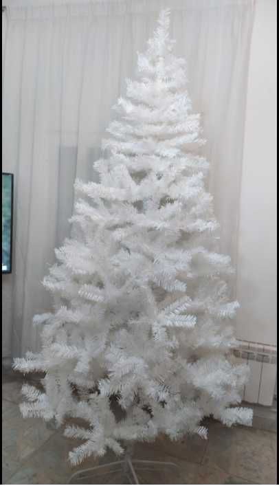 Árvore de Natal Branca, (150cm ou 210cm) Benfica • OLX Portugal