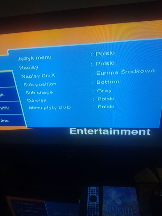 Odtwarzacz DVD z pilotem