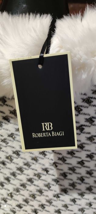 Ponczo Włoskiej marki ROBERTA BIAGI