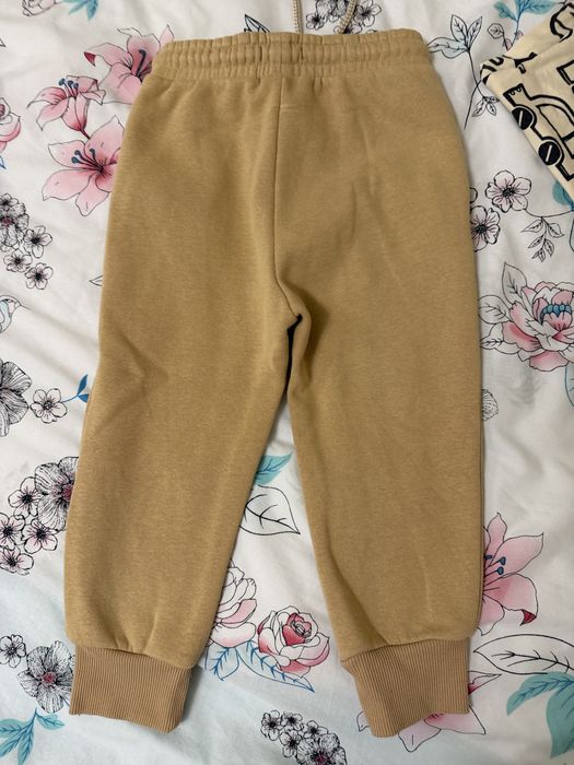 Спортивні штани Reserved