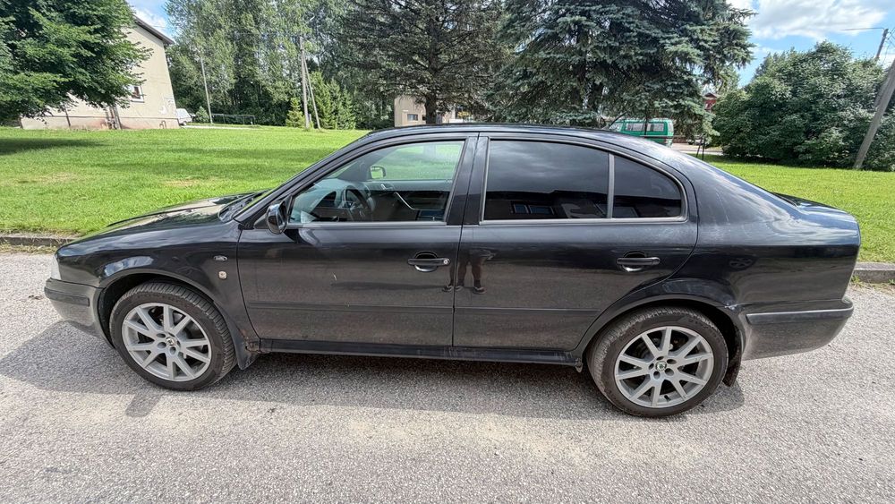 Продаж авто Skoda OCTAVIA 1.8 T