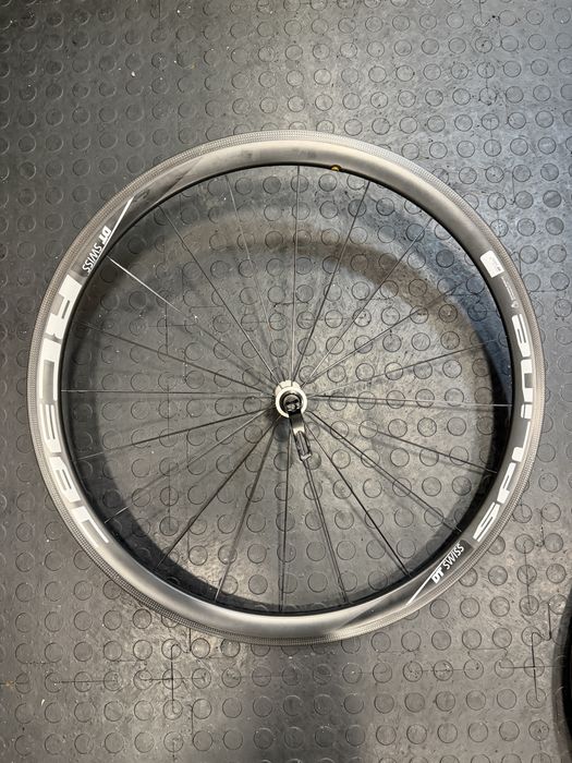 Bicicleta de estrada -Rodas em carbono