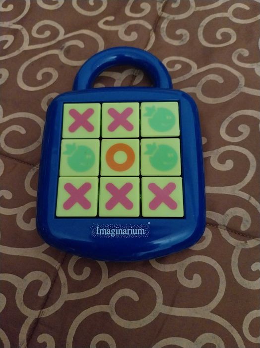Jogo 3 em linha, Imaginarium, em muito bom estado