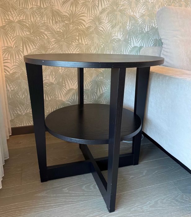 Mesa de apoio de sala ou quarto