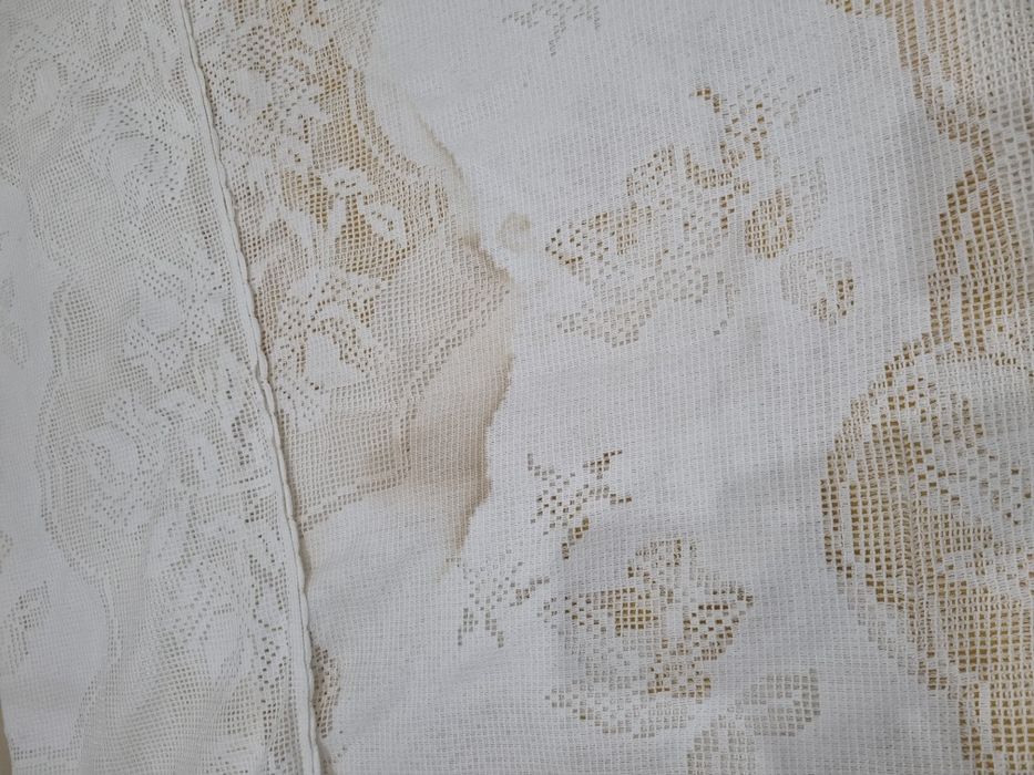 Toalha Renda com uma maxinha mas sai ver fotos