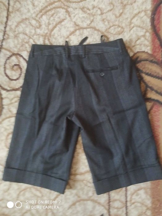 Шорты бермуды класика