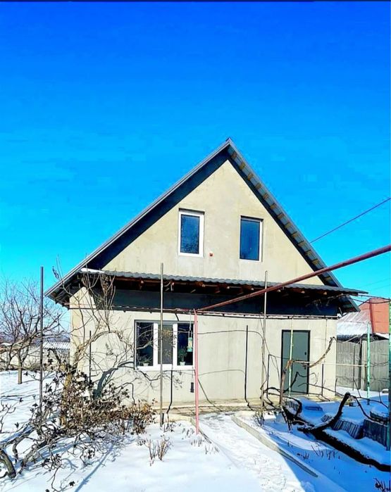 Продам будинок у смт Карнаухівка