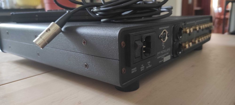 Pré Amplificador com Phono MM/MC Jeff Rowland Consonance