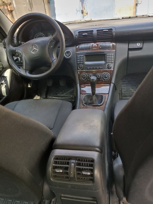 Продам автомобіль Mercedes-Benz C200, 2007 р.