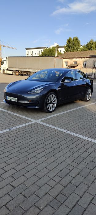Tesla model 3 2019р.