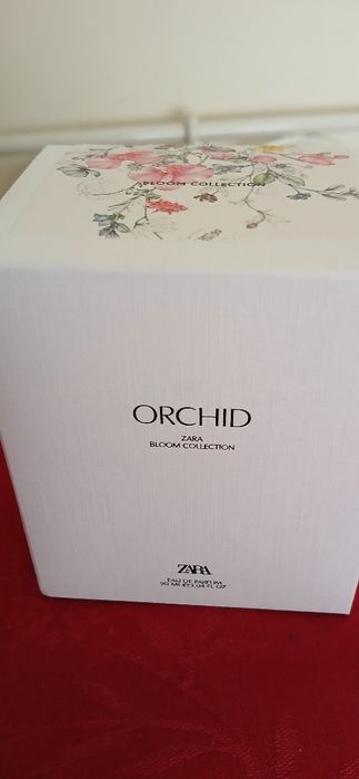Três caixas de Perfume, vazias