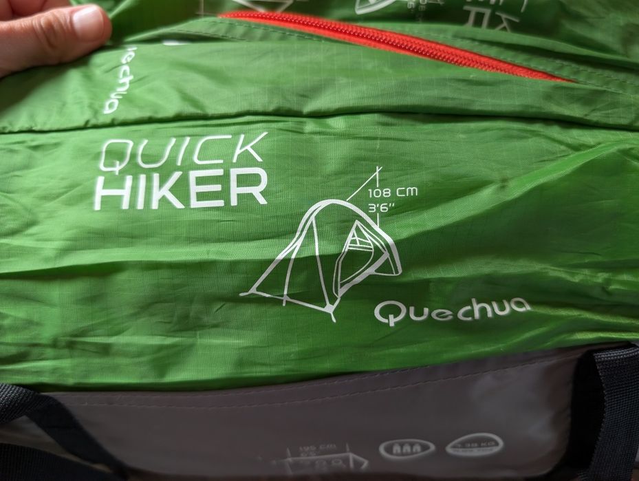 Namiot Quechua Quick Hiker 3 – 3-osobowy + mata samopompująca GRATIS