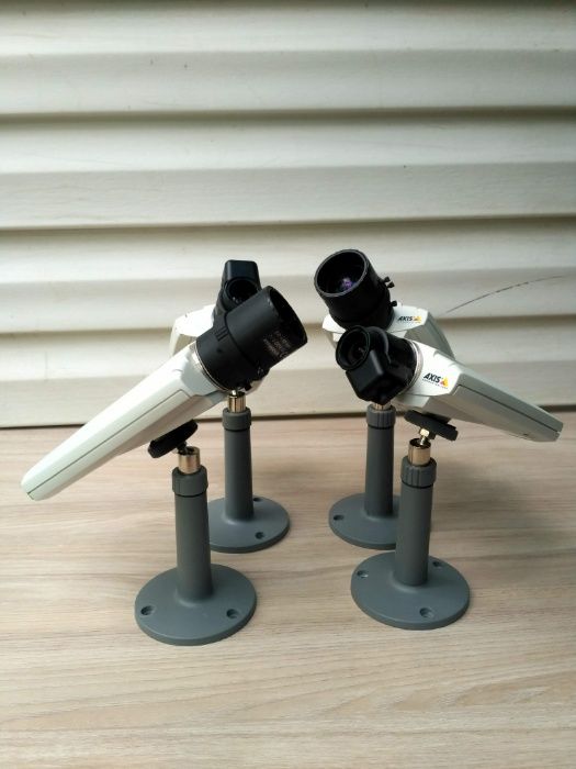 Сетевая IP камера Axis 210