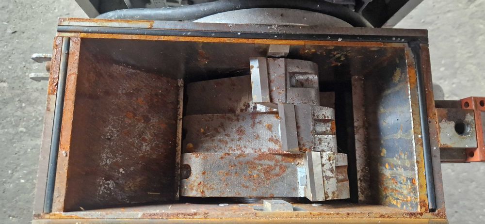młynek do kabli instalacji plastiku tworzyw sztucznych Wittmann