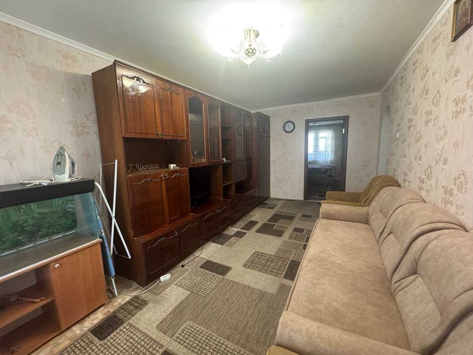 Продаж трикімнатної квартири Проспект Корабелів