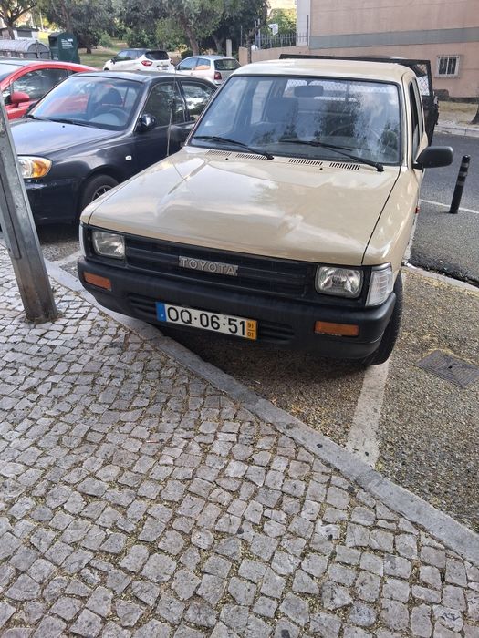 Vendo toyota hilux — photo 2