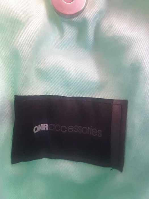 Mala Quebramar Accessories (10€) / + Bolsa a Condizer (5€)