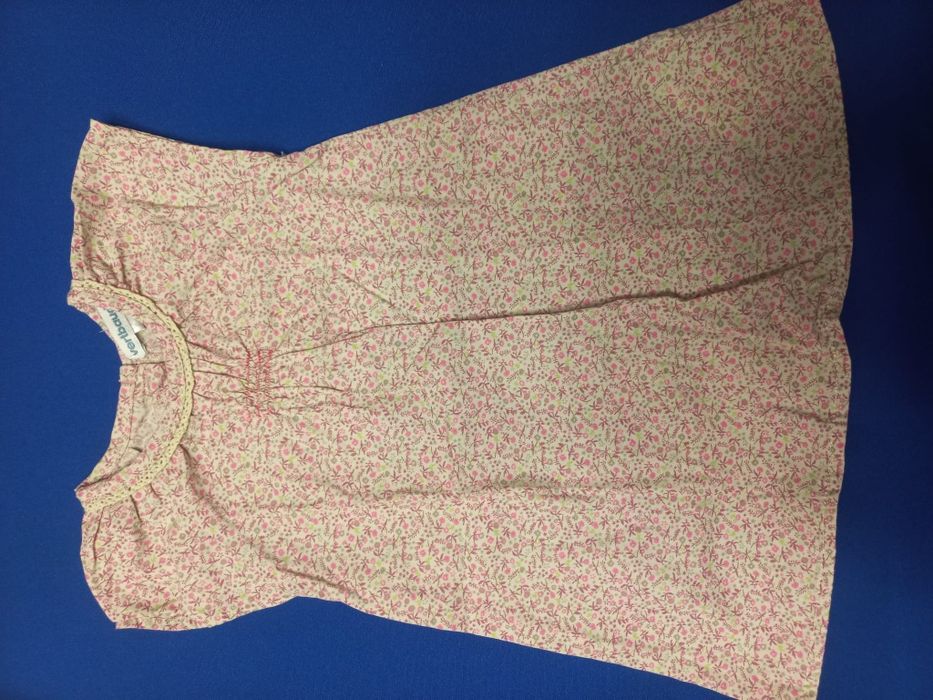 Vestidos à escolha 6€ cada