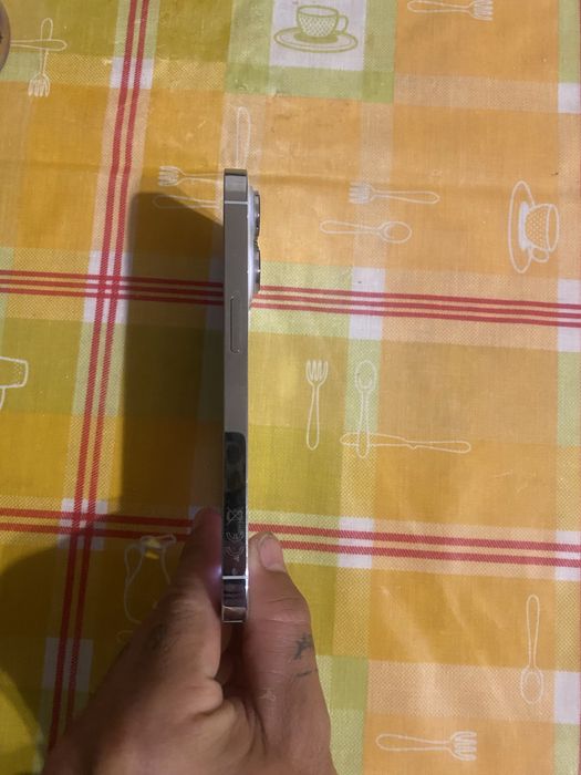 Troco iPhone 14 Pro 128GB por Samsung Galaxy S24 Ultra