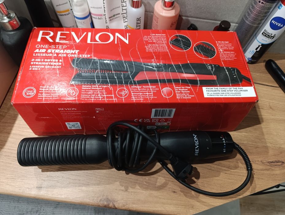 Sprzedam suszarko-lokówkę Revlon