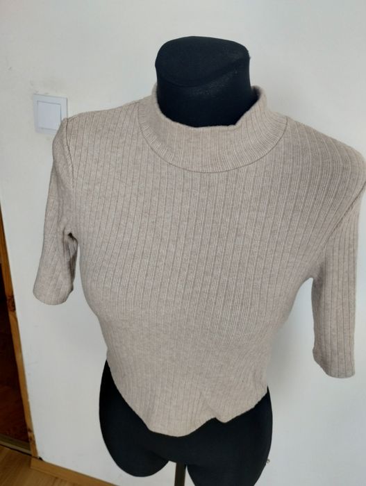 Zestaw firmowych bluzeczek Zara