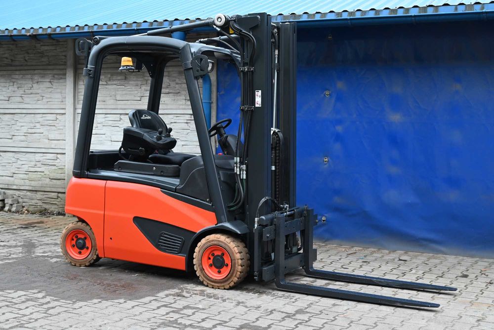 Wózek widłowy Linde E16 P-02 Triplex 462cm 2362mth 2018 rok  FHP 448