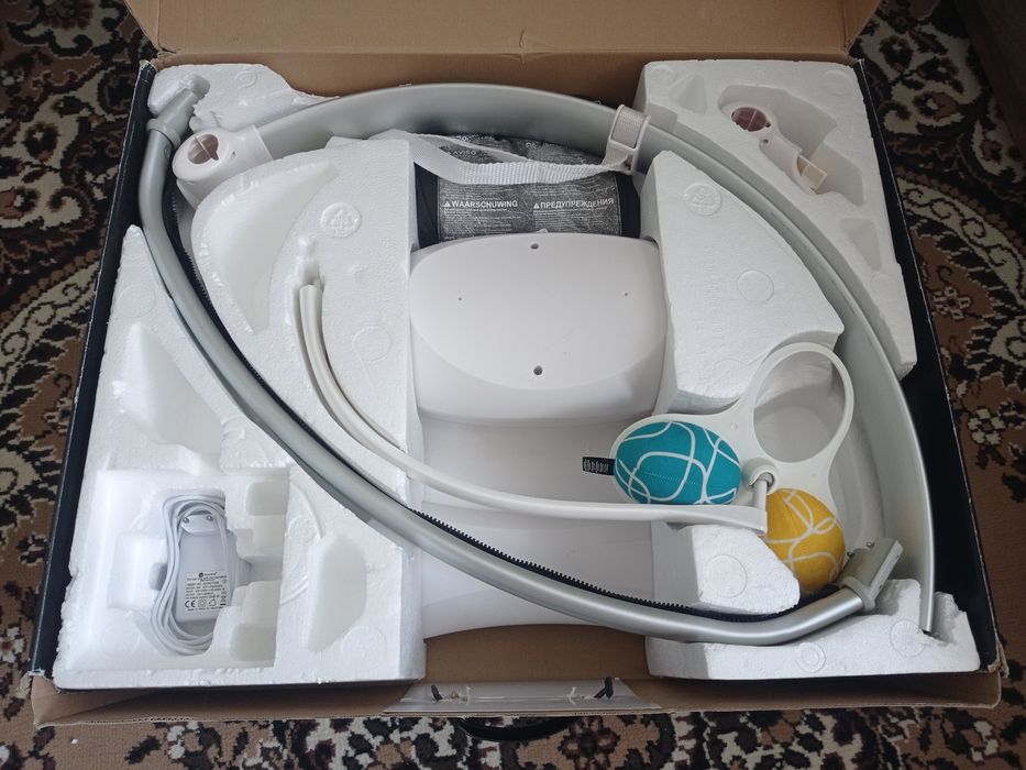 Заколисувач 4moms MamaRoo 4