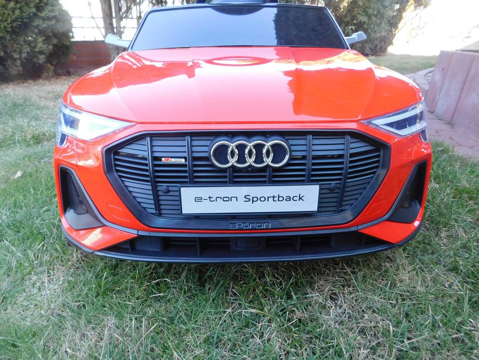 samochód na akumulator Audi e-tron 4×4 180 Watt S-line auto dla dzieci