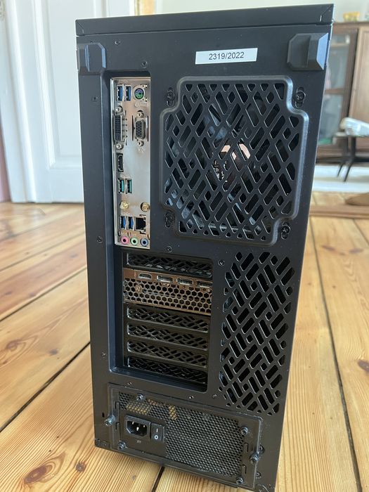 Komputer stacjonarny - AMD Ryzen 9 5950X, 3060 RTX, 64GB