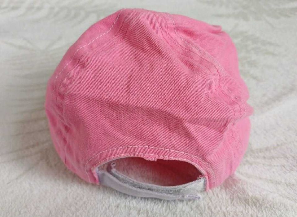 Czapeczka z daszkiem 3-5 lat